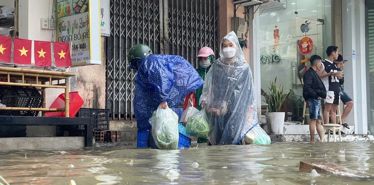  Mưa lớn kéo dài, Huế đối mặt nguy cơ ngập lụt nghiêm trọng