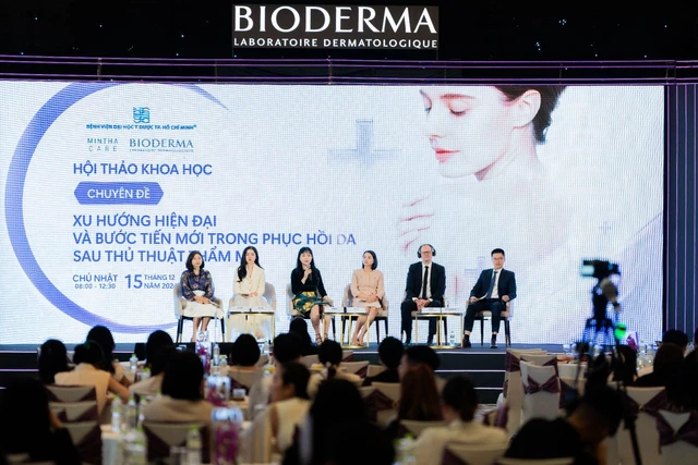  Tham luận từ các bác sĩ đã cung cấp thông tin khoa học giá trị, từ tầm quan trọng của microbiome đến các công nghệ hiện đại giúp tối ưu hóa quá trình phục hồi.