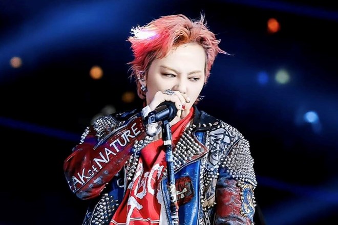  G-DRAGON trở lại SBS Gayo Daejeon 2024 gây nhiều cảm xúc