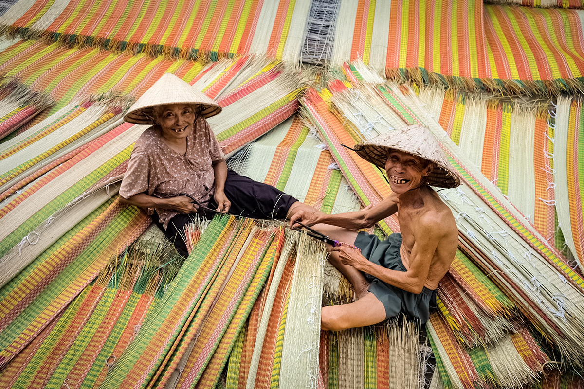 Những tấm chiếu không chỉ là sản phẩm tiêu dùng mà còn là minh chứng sống động cho sự sáng tạo và tinh thần lao động của con người Đồng Tháp