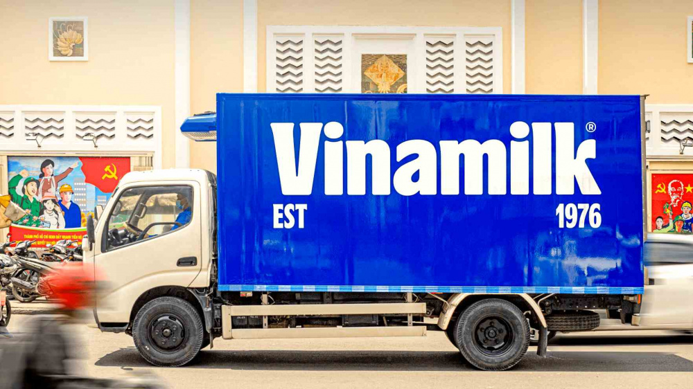  Vinamilk chia cổ tức 2024, tái định vị mảng sữa bột