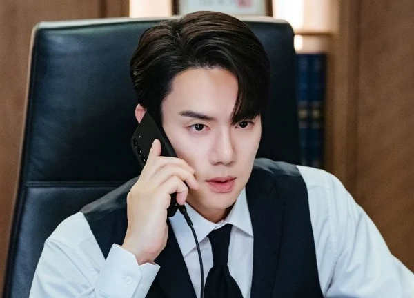  Yoo Yeon Seok lý giải bất ngờ khi tham gia “When The Phone Rings”