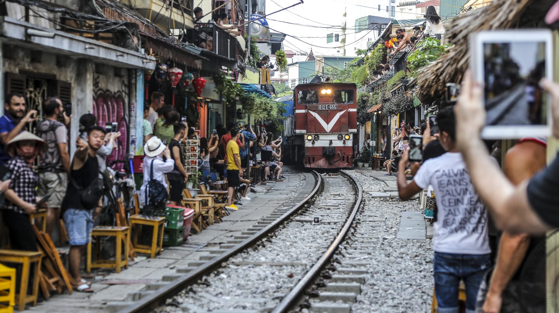 Hiện nay, tàu Thống Nhất được trang bị các tiện nghi hiện đại nhưng vẫn giữ được sự gần gũi và hoài cổ.