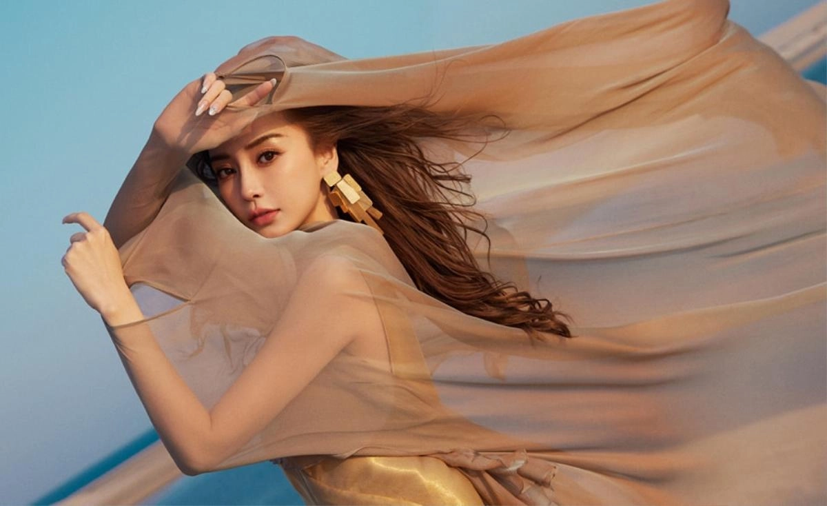  Angelababy tái xuất showbiz sau thời gian bị “phong sát ngầm”