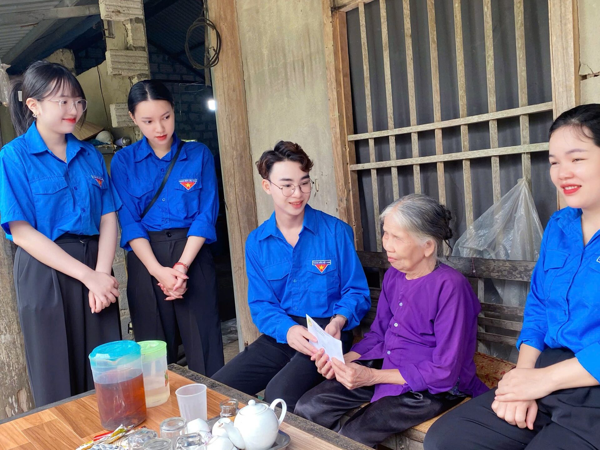 Với thành tích học tập xuất sắc và những cống hiến không ngừng cho cộng đồng, Nam đã xuất sắc đạt Danh hiệu ‘Sinh viên 5 tốt’ cấp T.Ư, năm 2024.