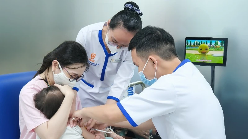  Việt Nam sắp có vaccine phòng ngừa bệnh tay chân miệng