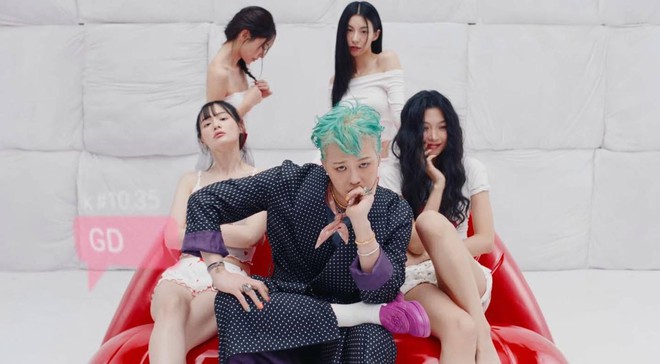  Mỗi lần G-Dragon xuất hiện là một lần “định nghĩa” lại thời trang