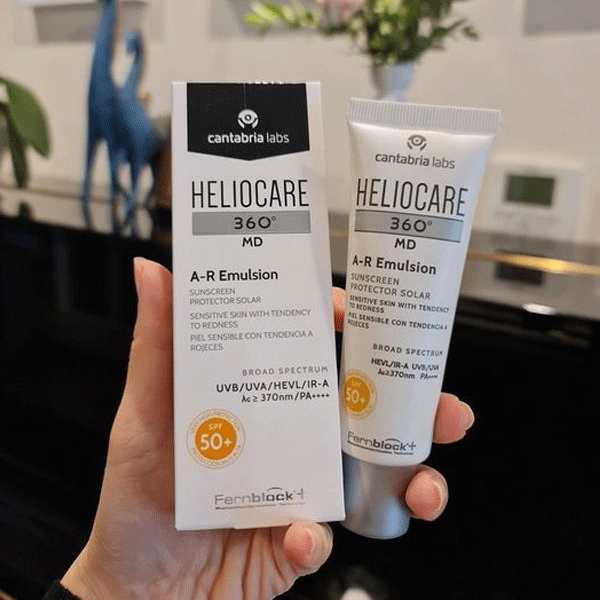  Kem chống nắng Heliocare A-R Emulsion nâng tone “đỉnh của chóp” cho da dầu