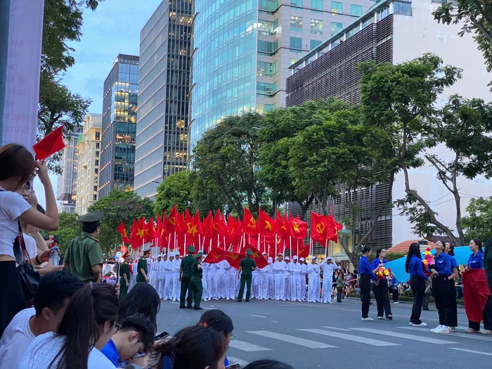 Lực lượng chức năng có mặt khắp các điểm nóng để đảm bảo an ninh