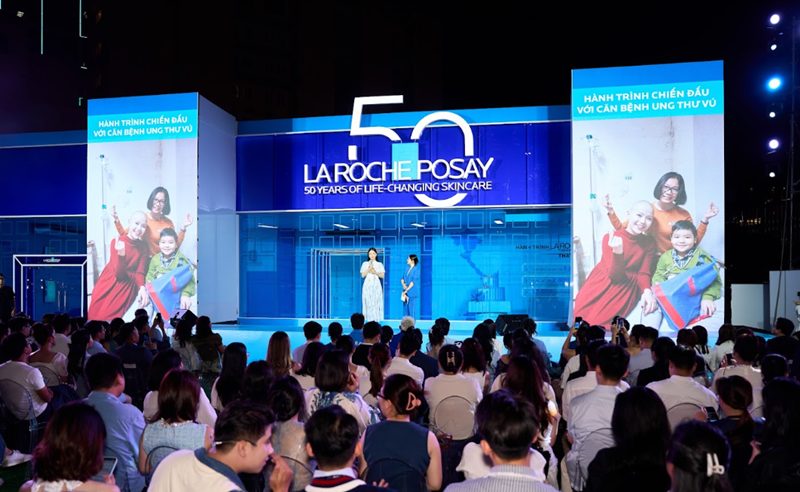 sự kiện “50 năm thay đổi cuộc sống từ làn da”, nơi khoa học hòa quyện cùng cảm xúc.