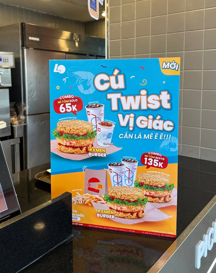 Theo ghi nhận từ nhân viên cửa hàng, lượng người đặt món này khá đông.