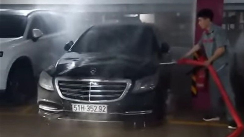 Hiện trường vụ cháy xe của Duy Mạnh.