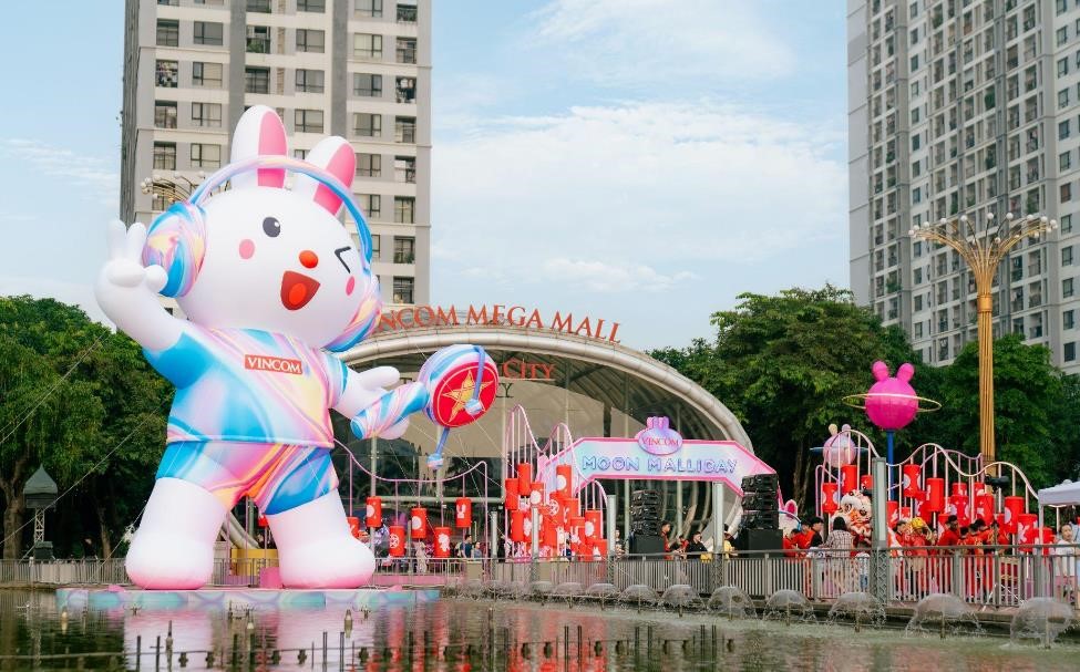 Một mùa hè đa sắc qua các hoạt động trải rộng theo nhóm đối tượng.