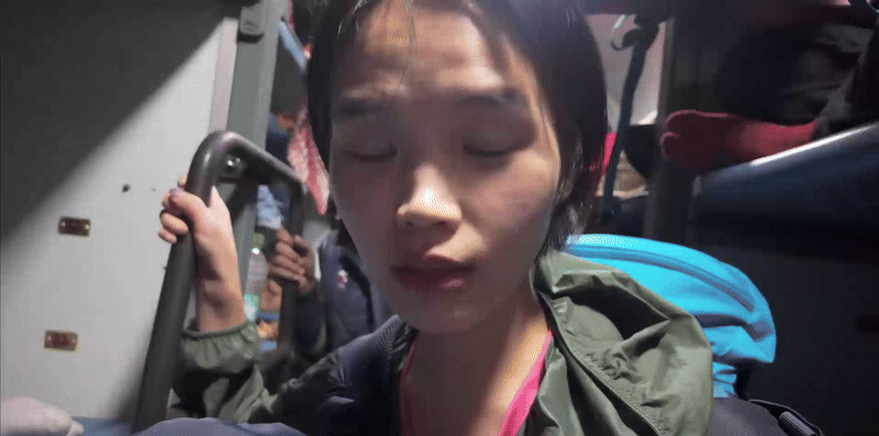 Bản năng sinh tồn đi cùng tinh thần chủ động tìm niềm vui.