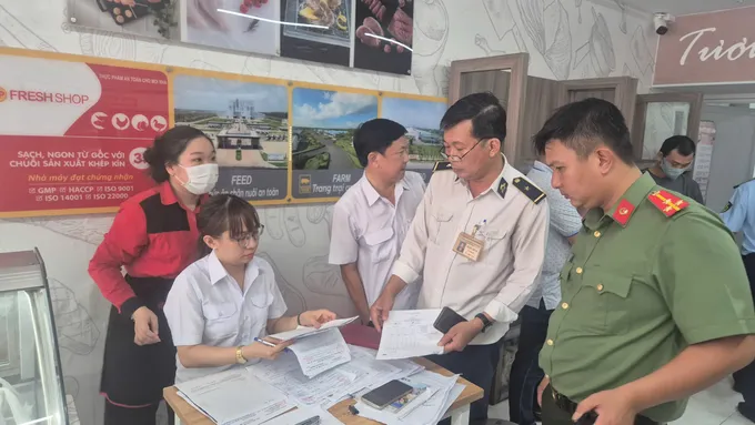 Giấy chứng nhận ATTP hết hạn và thiếu hồ sơ pháp lý