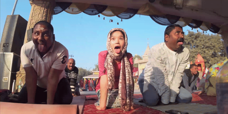 Yoga không chỉ là hít thở và căng cơ.