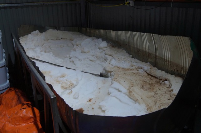 Cơ quan chức năng còn phát hiện nhiều loại ma túy khác như ketamine, heroin, MDMA và hồng phiến trong quá trình khám xét.