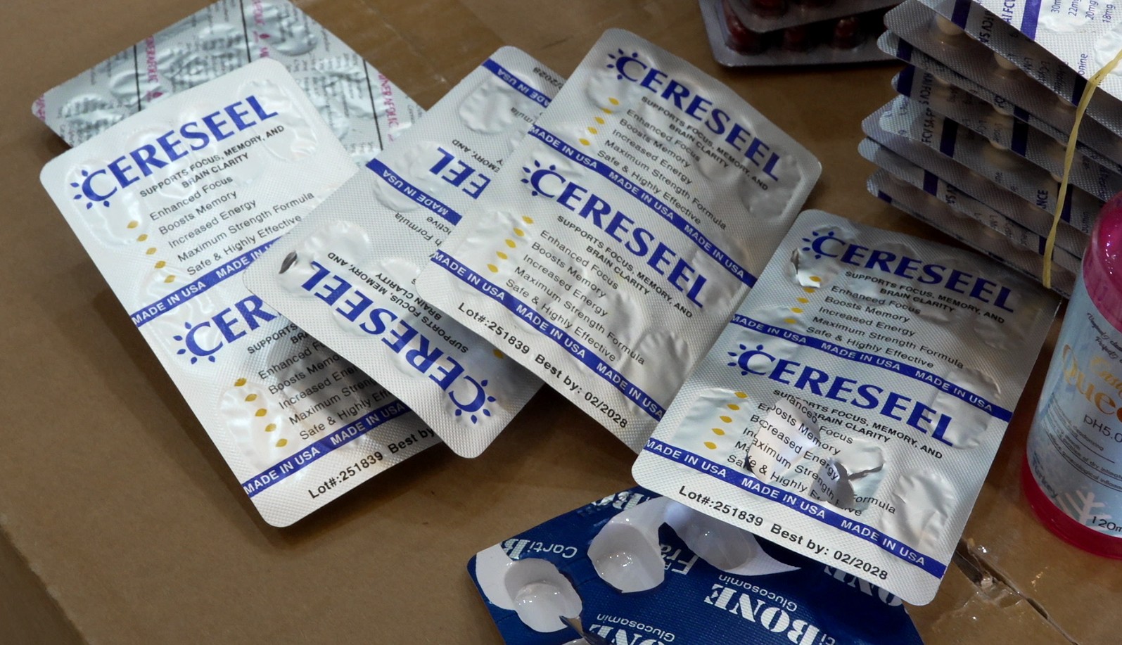 Từ đó, Phạm Ngọc Tiến đã nảy sinh ý định sản xuất, gia công hàng trong nước, lấy thương hiệu của nước ngoài để bán.