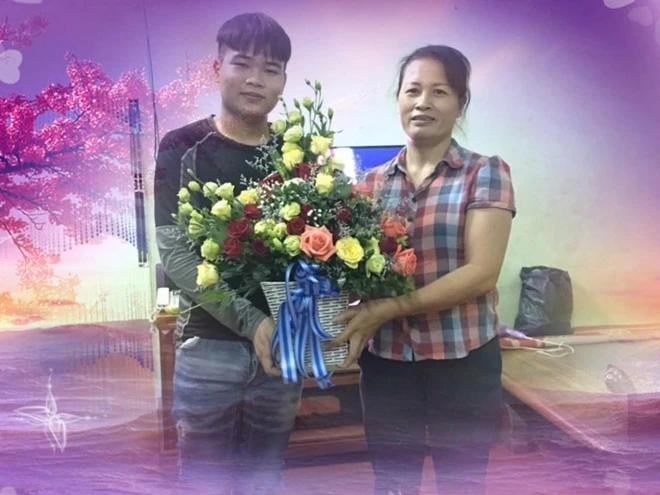 Tình cảm gia đình lặng lẽ bồi đắp qua tháng năm lam lũ