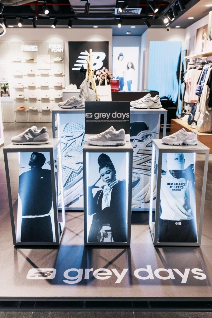 Ra mắt nhiều thiết kế giới hạn