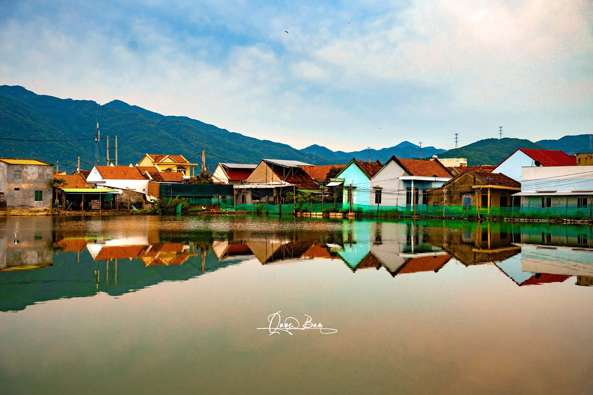 Từ ẩn danh đến “cánh diều giữa thiên nhiên”.