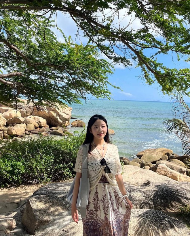  Nhiều người dùng mạng thừa nhận họ tưởng đây là một vùng biển ở Địa Trung Hải, không phải Việt Nam.