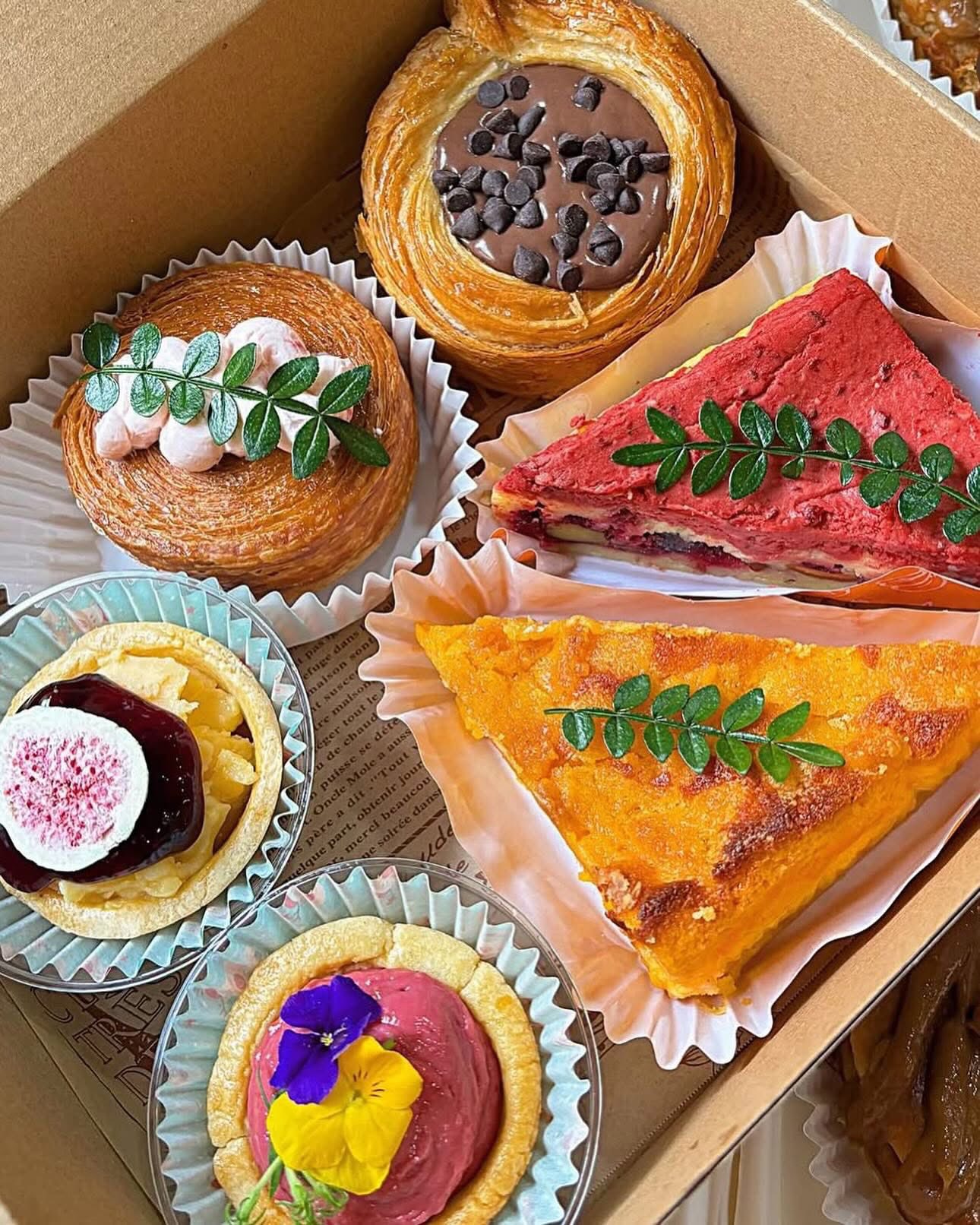 Bánh ngọt “đơn sơ nhưng nặng tình”