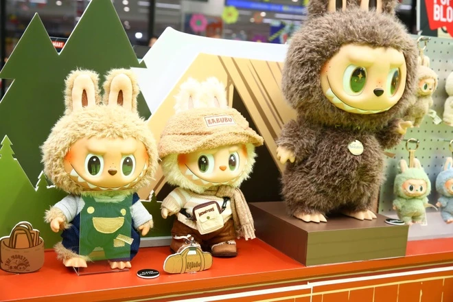Bốn dòng sản phẩm chủ lực gồm Labubu, Molly, Skullpanda và Crybaby.