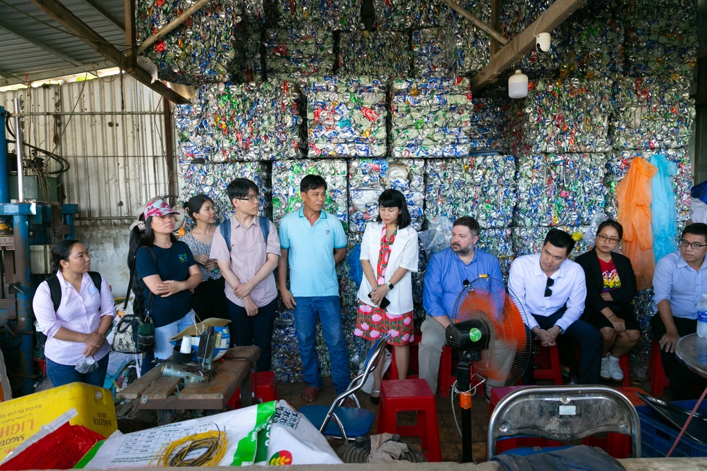  Chương trình nhằm mục tiêu cải thiện quản lý rác thải nhựa, thúc đẩy tái chế và giảm thiểu lượng rác thải nhựa thoát ra môi trường tự nhiên.