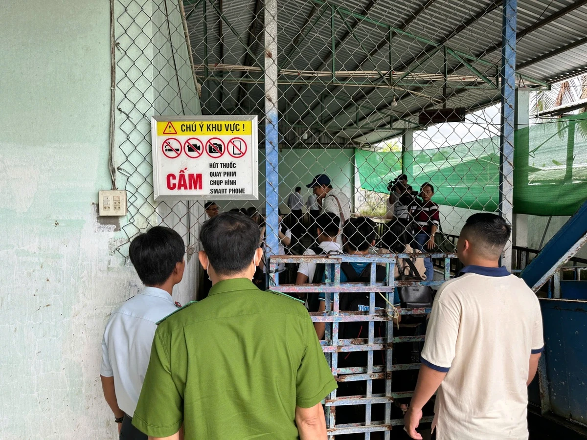 Lực lượng chức năng tỉnh Hậu Giang đã kiểm tra lò giết mổ heo tại xã Long Thạnh, huyện Phụng Hiệp.