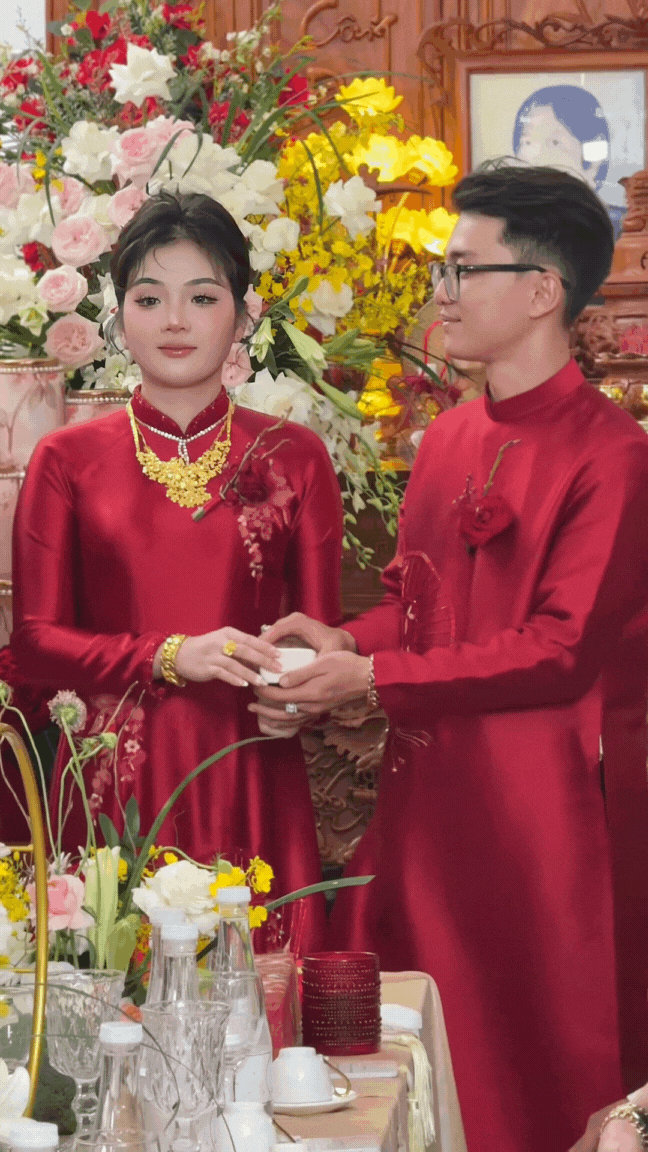 đám cưới ở Cà Mau khiến mạng xã hội "đứng hình"