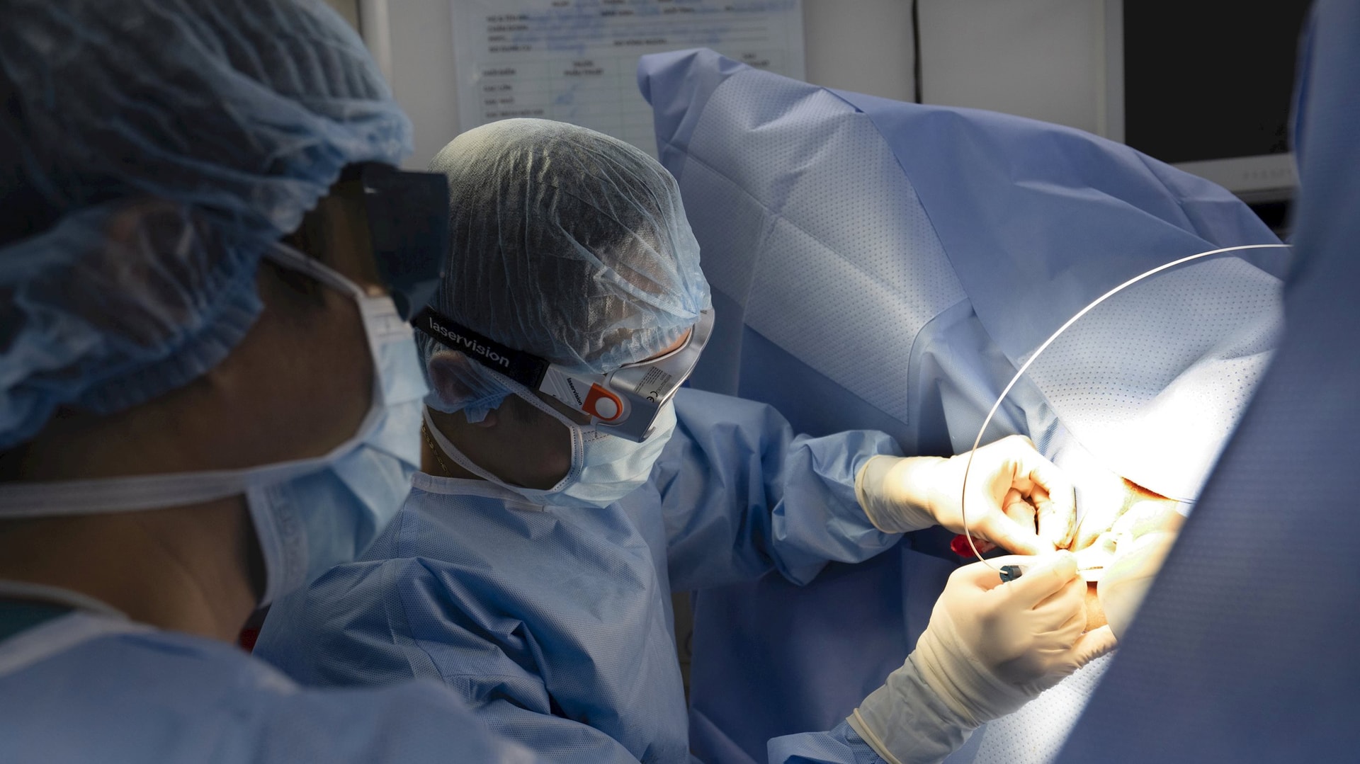  Bệnh viện Hoàn Mỹ Sài Gòn triển khai điều trị bệnh trĩ bằng công nghệ laser