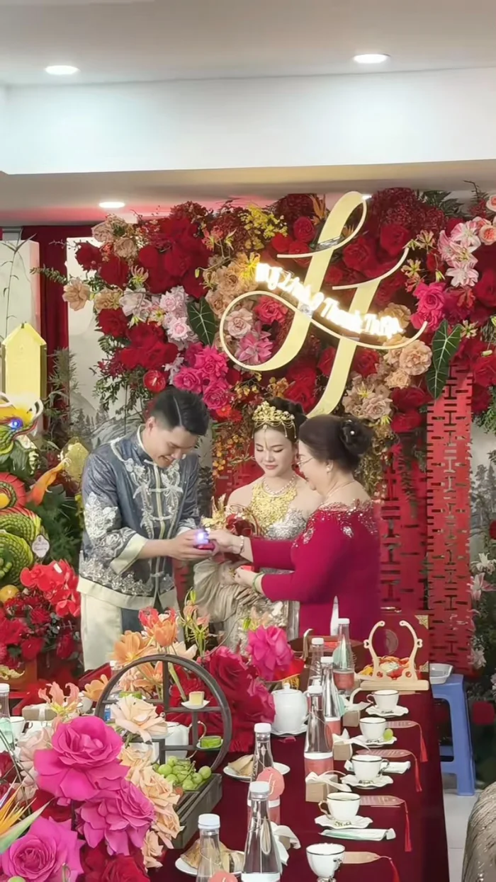 những đoạn clip ghi lại khoảnh khắc đáng nhớ trong đám cưới vẫn tiếp tục “gây bão” trên TikTok