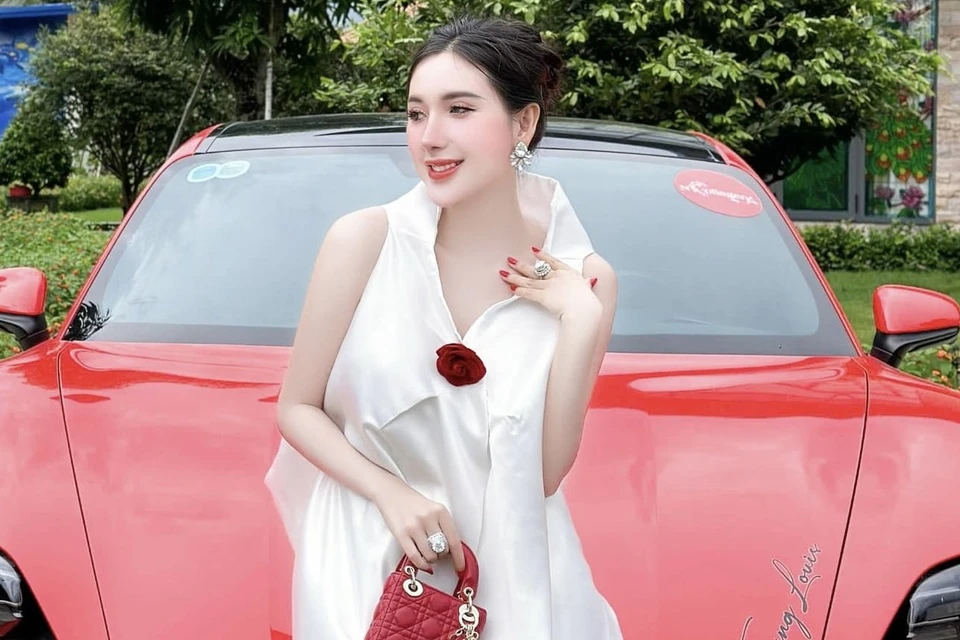  Ngân Collagen bất ngờ tái xuất giữa lùm xùm sản phẩm giảm cân