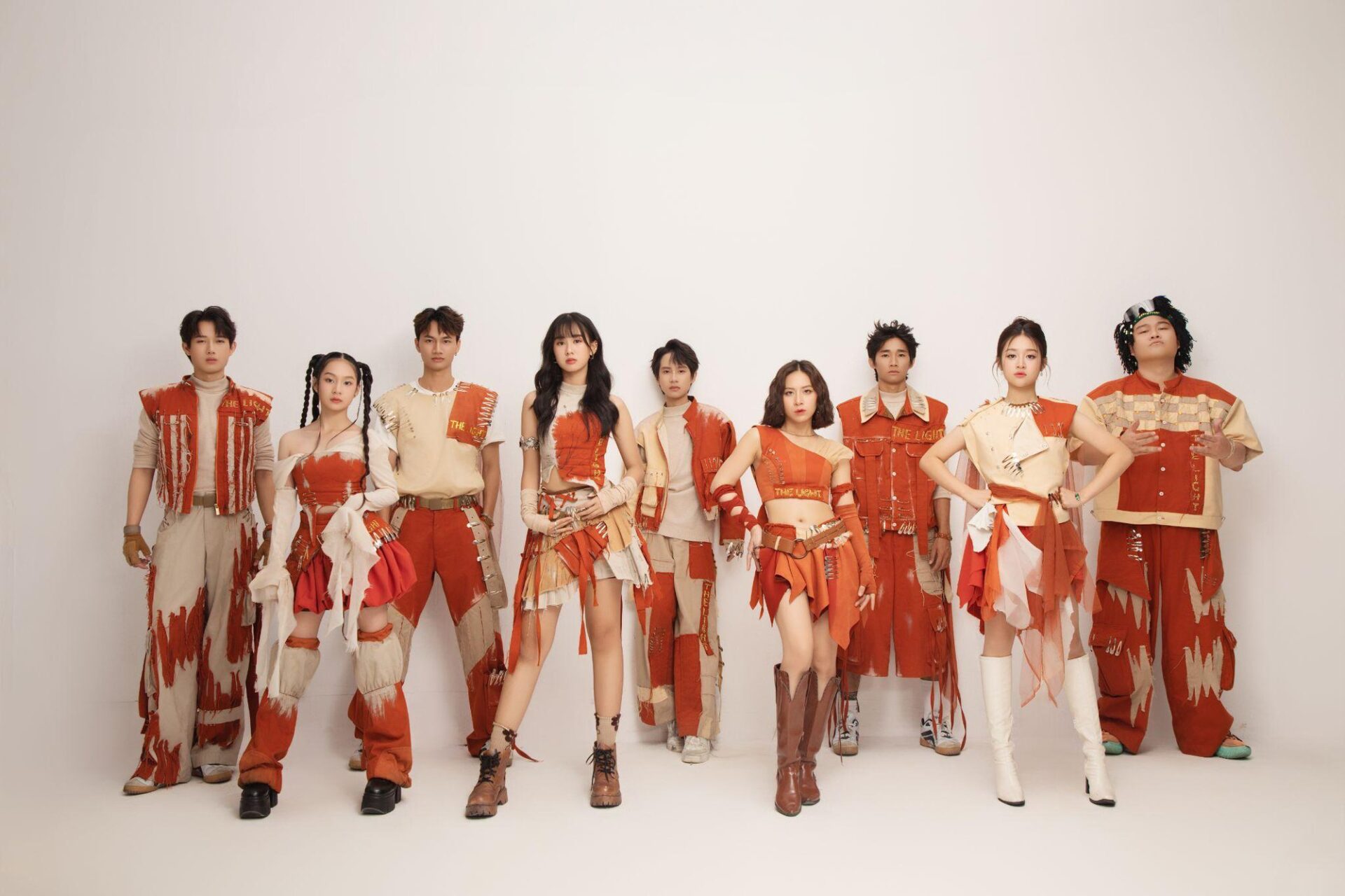 Khai thác chiều sâu tâm lý, mang đến một lát cắt về hành trình trưởng thành, thấu hiểu và tha thứ.