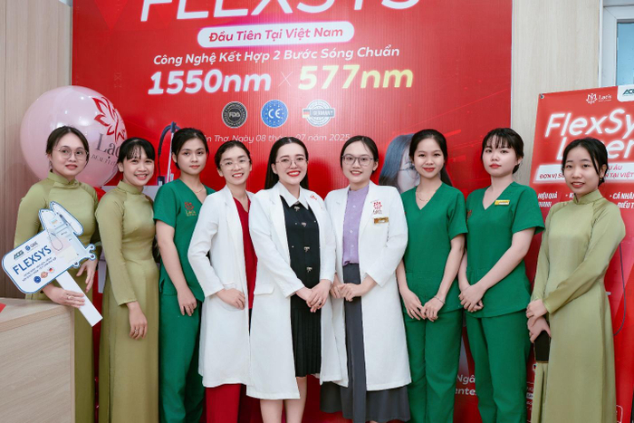 đội ngũ bác sĩ chuyên môn cao và tinh thần tiên phong trong ứng dụng công nghệ