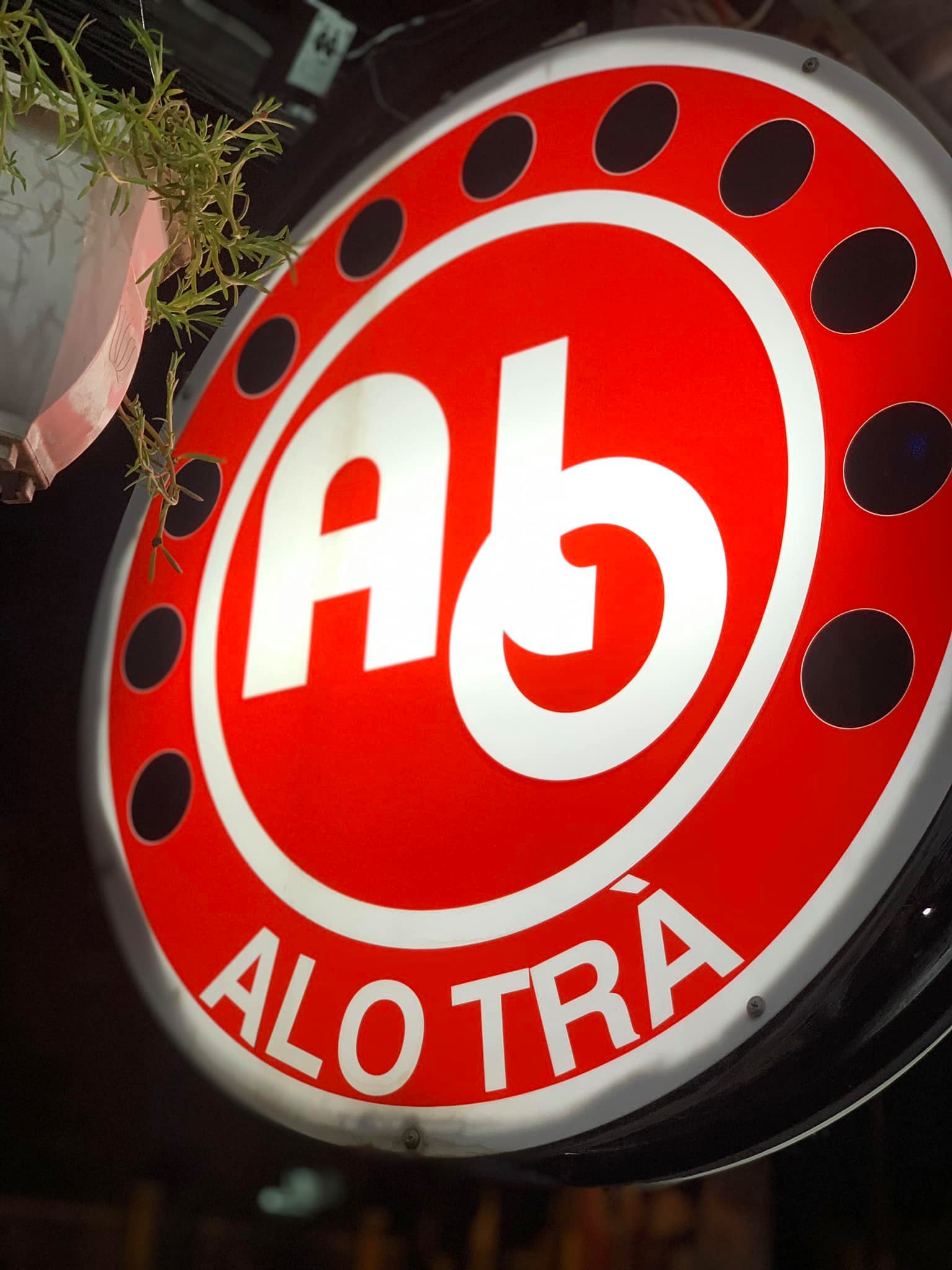 Alo Trà từng nổi danh nhờ những món trà sữa đơn giản nhưng đậm vị