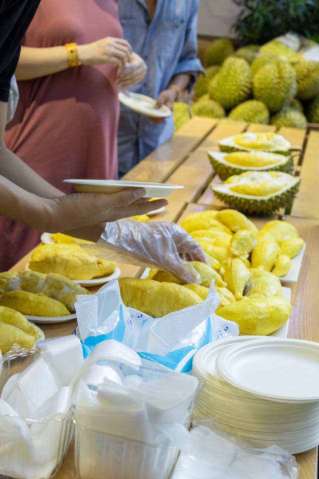 Mức giá 199.000 đồng được đánh giá là “vừa miếng” cho một trải nghiệm ăn uống không giới hạn.