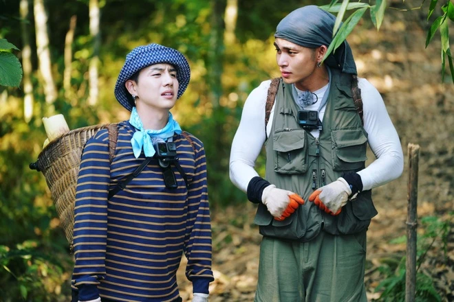 người nghệ sĩ trẻ không ngại lấm lem để sống thật với hành trình.