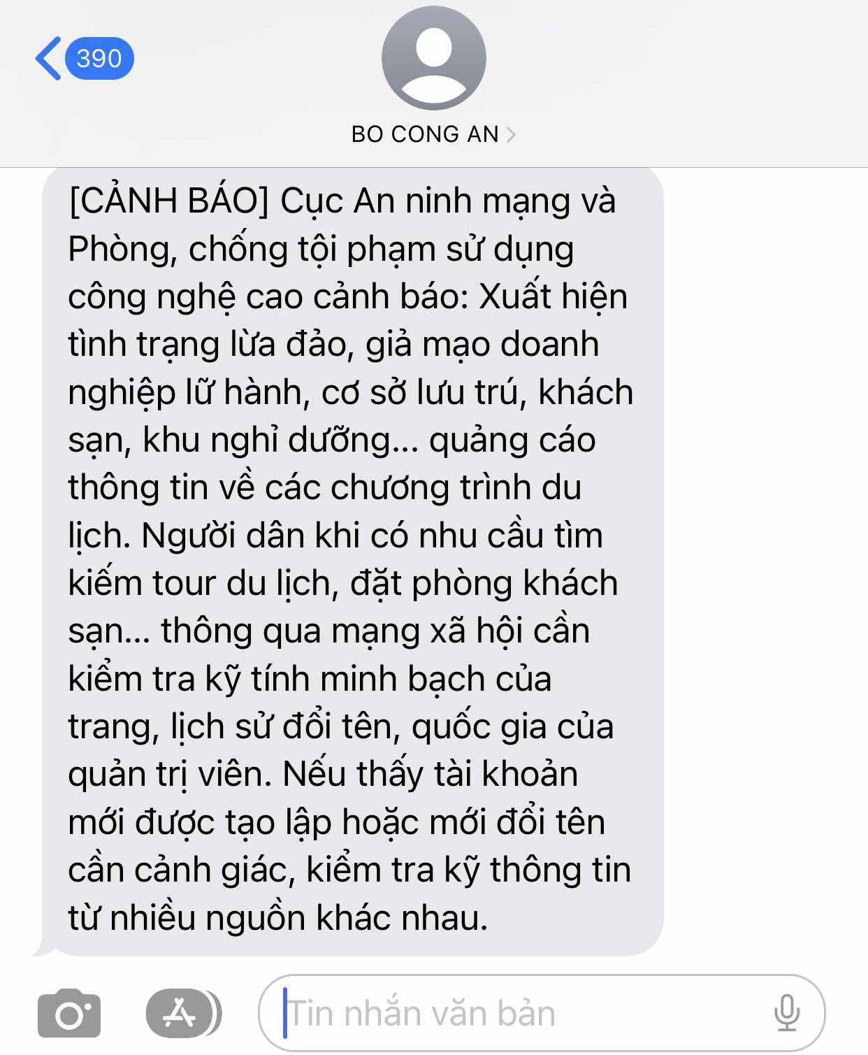 Cảnh báo được gửi đến tất cả người dân qua tin nhắn (Ảnh chụp màn hình)