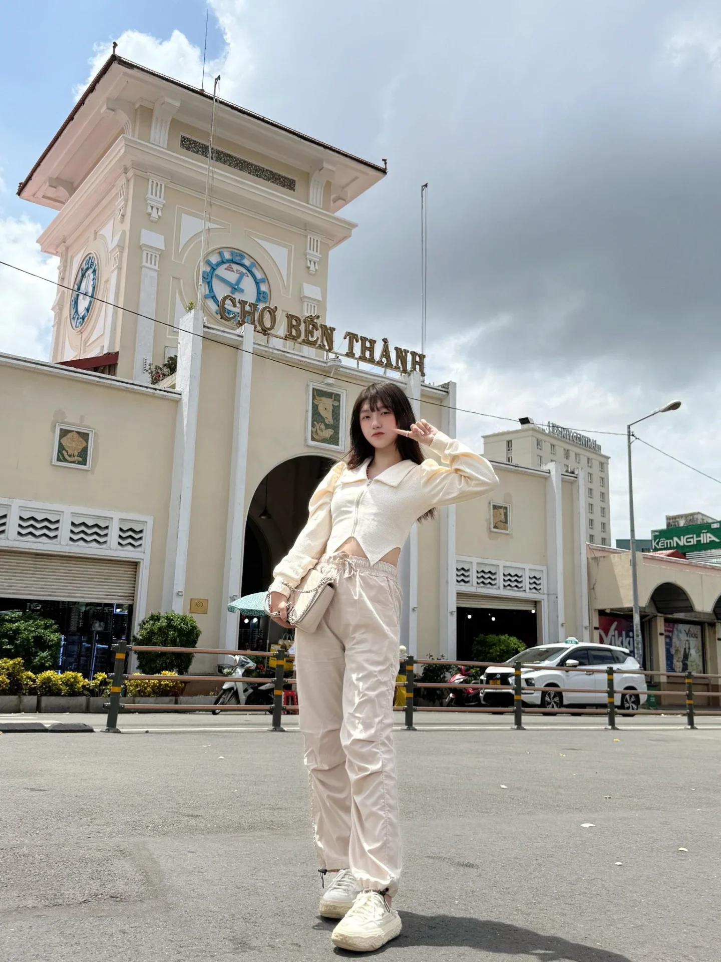  Cosplayer Singapore gây “sốt” ở TP.HCM vì quá giống Sơn Tùng M-TP