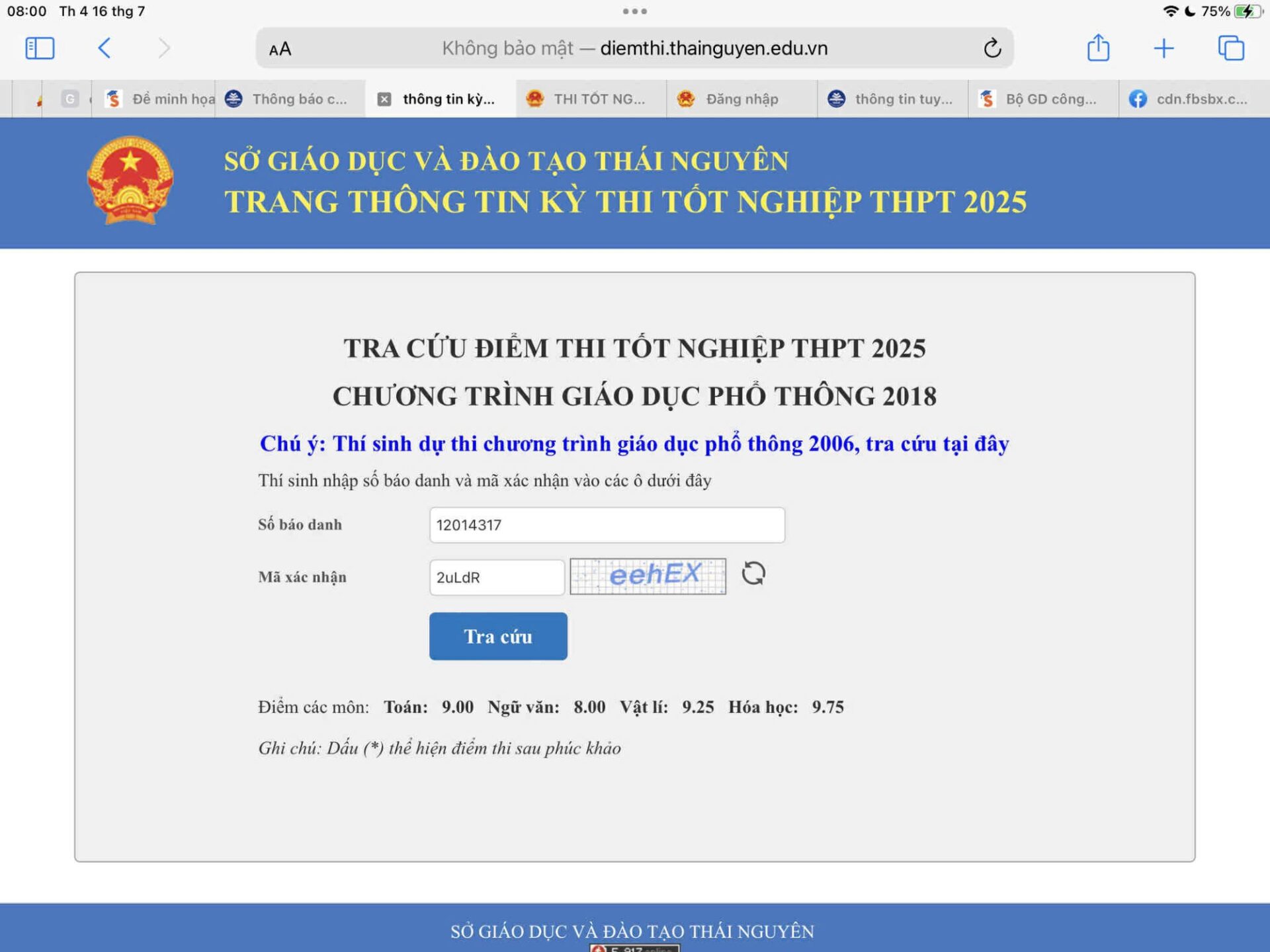 gặt hái quả ngọt với điểm số: Toán 9, Vật lý 9,25, Hóa học 9,75 