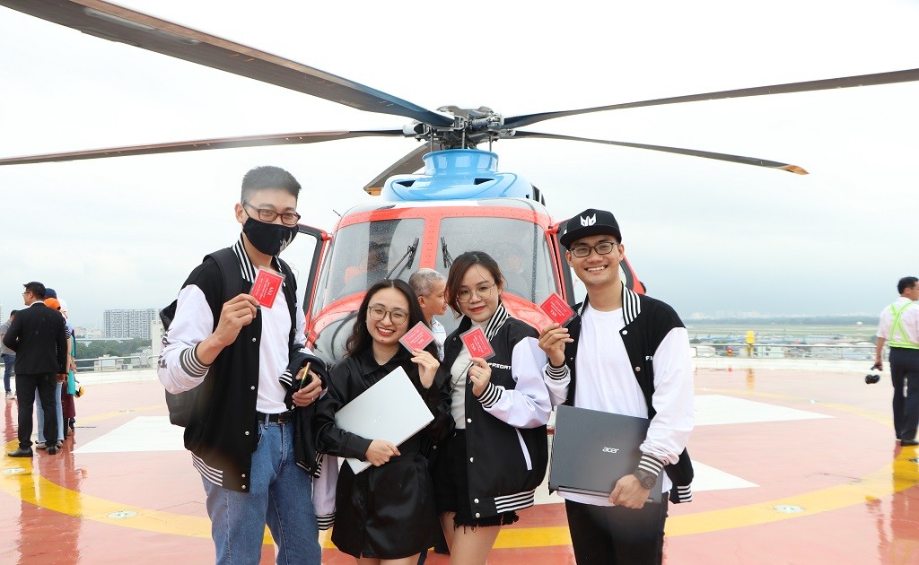 Tour ngắm TPHCM từ trực thăng sắp được phục hồi, hứa hẹn mang lại trải nghiệm du lịch độc đáo,