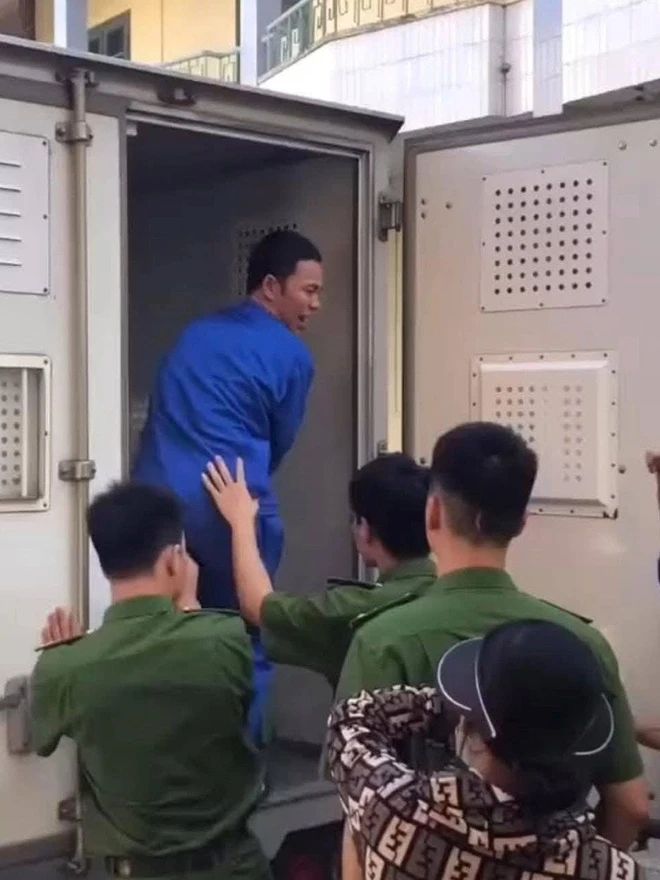  một người đàn ông ở Nghệ An bất ngờ rơi vào vòng lao lý vì 13 con gà lôi trắng