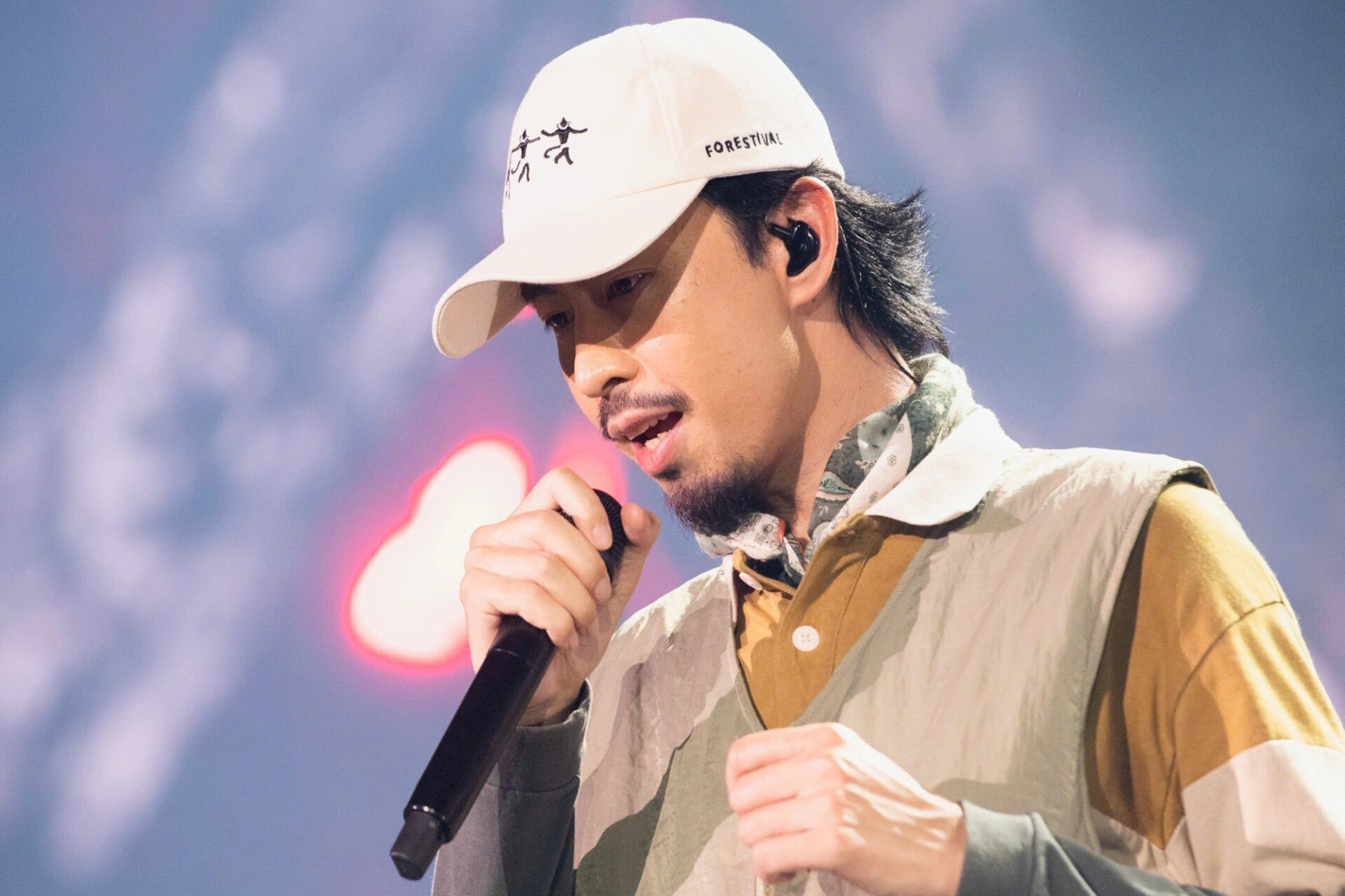 Thị trường đổi vị, Đen vẫn nêm gia vị cũ