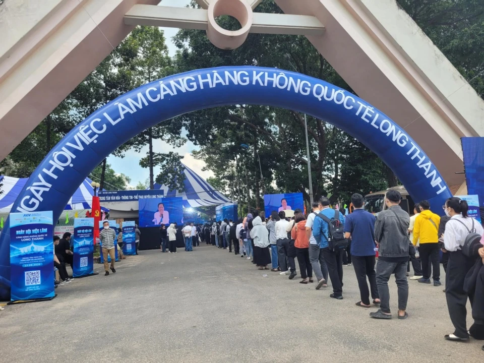  Hơn 9.000 lao động tìm cơ hội việc làm tại Cảng hàng không quốc tế Long Thành