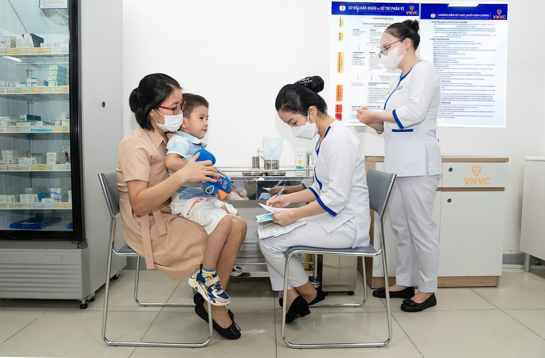  VNVC triển khai vaccine não mô cầu mới bảo vệ trẻ từ 6 tuần tuổi