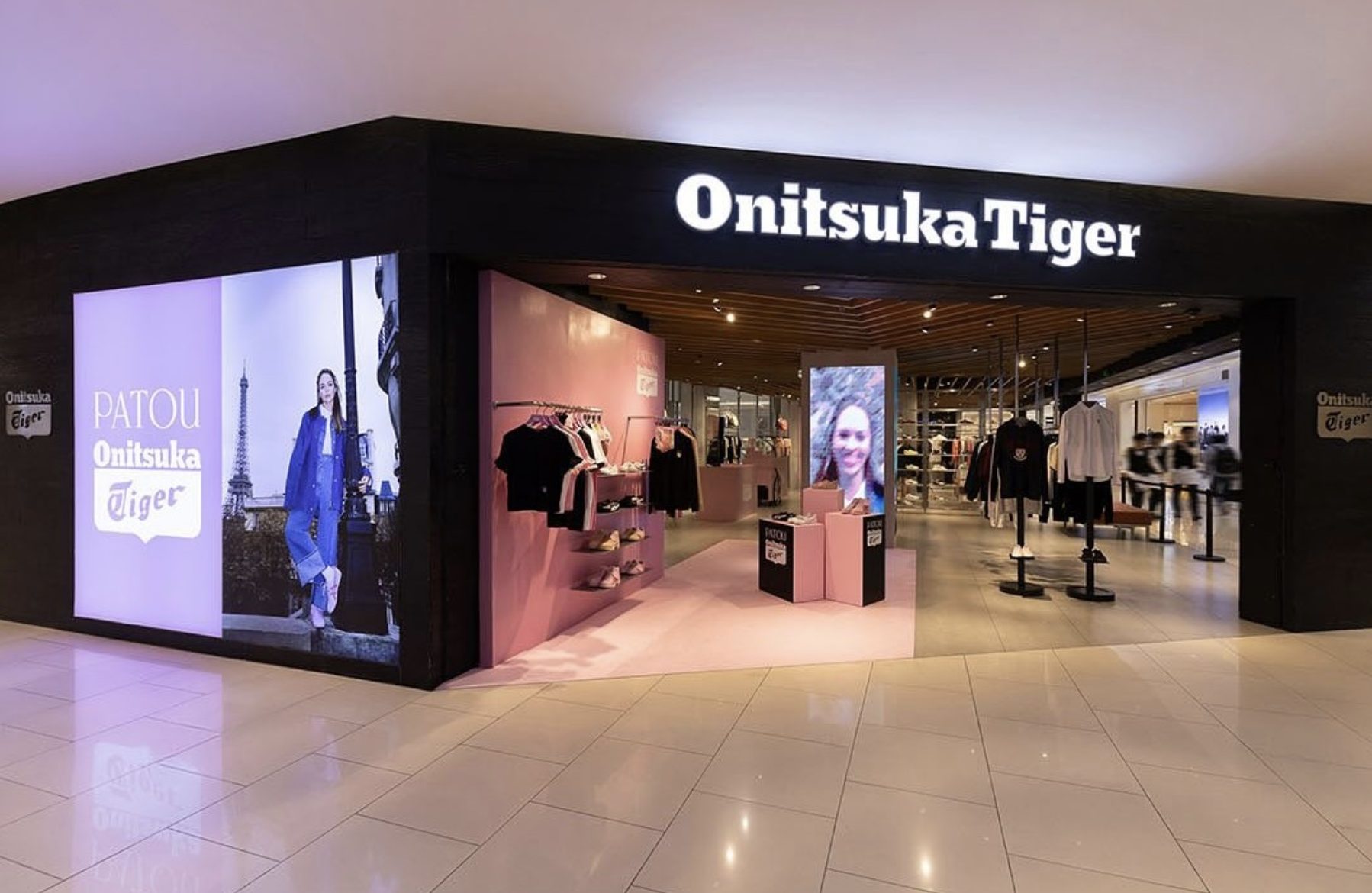  Drama Onitsuka Tiger: Hàng loạt review 1 sao, dân mạng tranh cãi nảy lửa