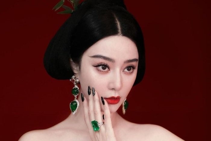 Ngoài vẻ đẹp và yếu tố phong thủy, giá trị tài sản cũng là lý do khiến phú bà Trung Quốc đặc biệt chuộng phỉ thúy.