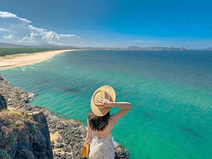 mang trọn vibe của một thước phim viễn du, vừa hoang sơ vừa lãng mạn.